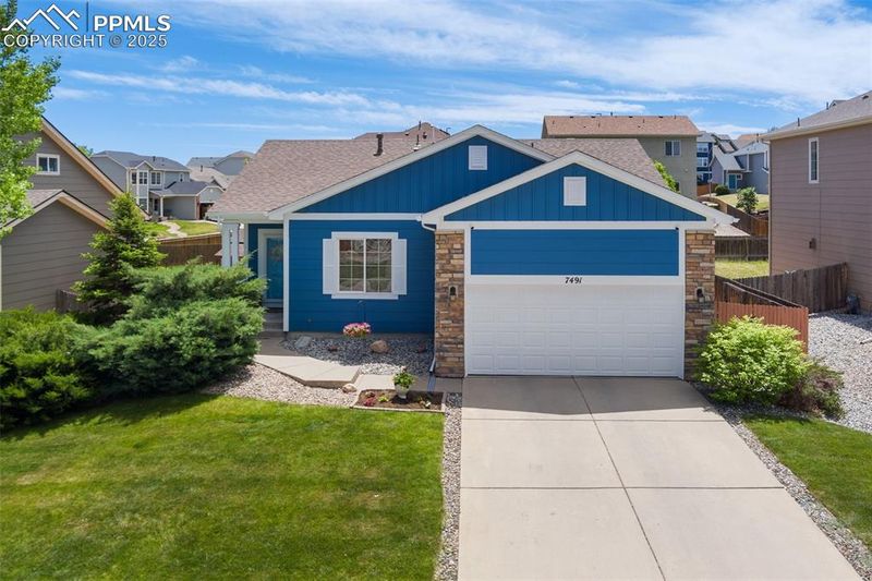 7491 Creekfront Dr, Fountain, CO 80817