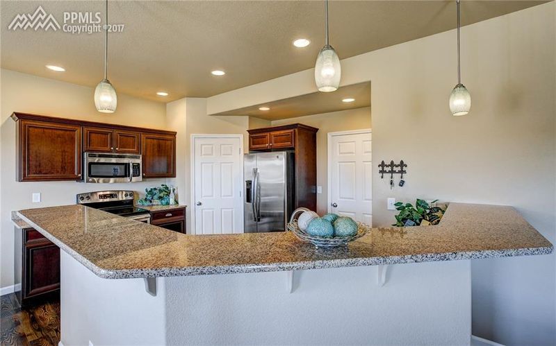 7496 Twin Valley Ter, Colorado Springs, CO 80925