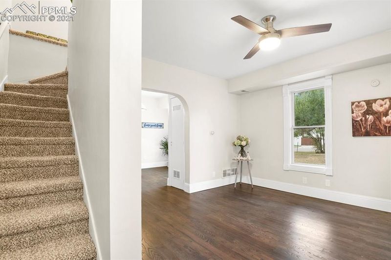 750 E Cimarron St, Colorado Springs, CO 80903