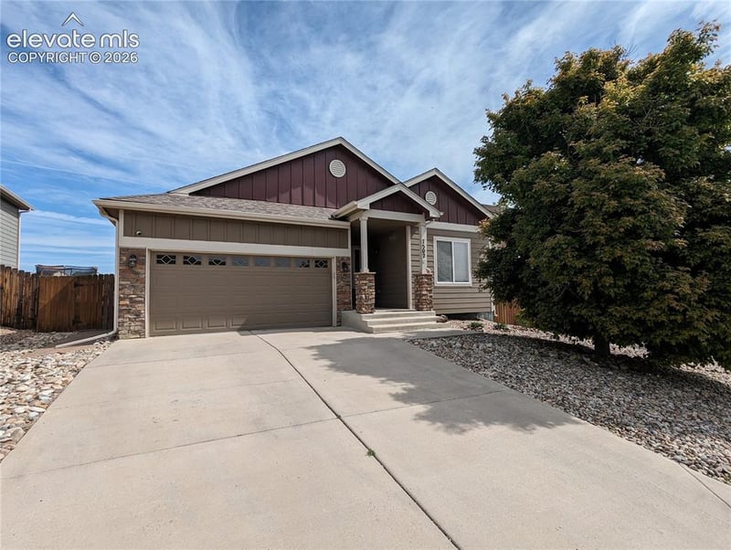 7502 Araia Dr, Fountain, CO 80817