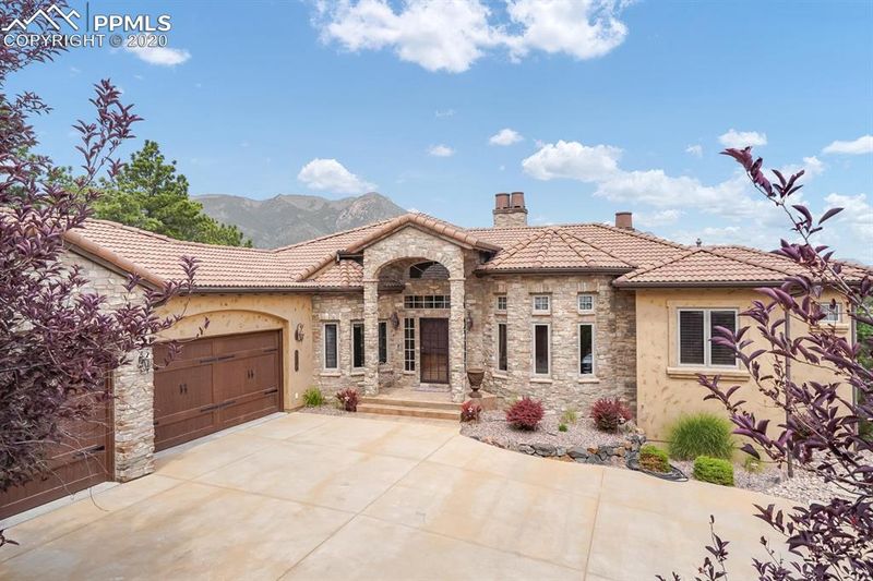 7504 Solitude Ln, Colorado Springs, CO 80919
