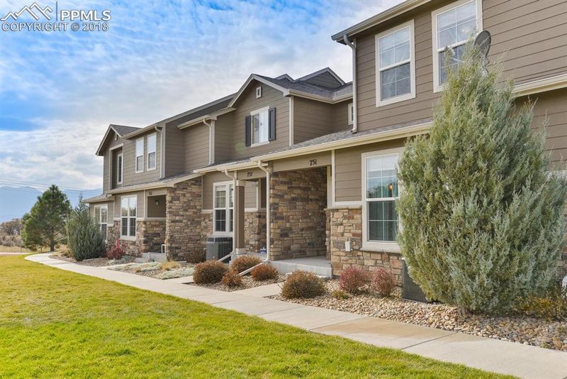 751 Vista Verde Hts, Monument, CO 80132