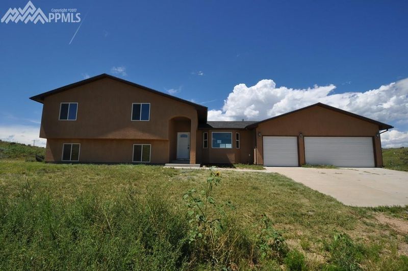 7510 Donner Pass Vw, Fountain, CO 80817