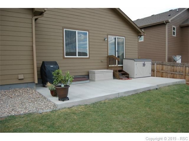 7511 Araia Dr, Fountain, CO 80817