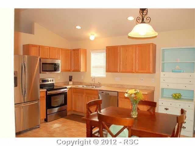 7515 Dobbs Dr, Fountain, CO 80817