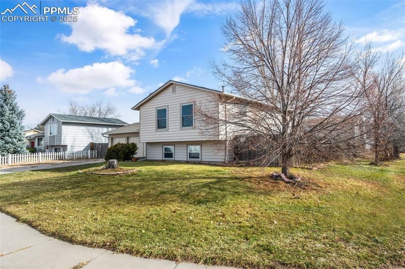 7515 Vineland Trl, Colorado Springs, CO 80911