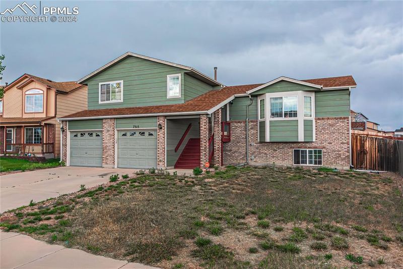 7515 Waterside Dr, Colorado Springs, CO 80925
