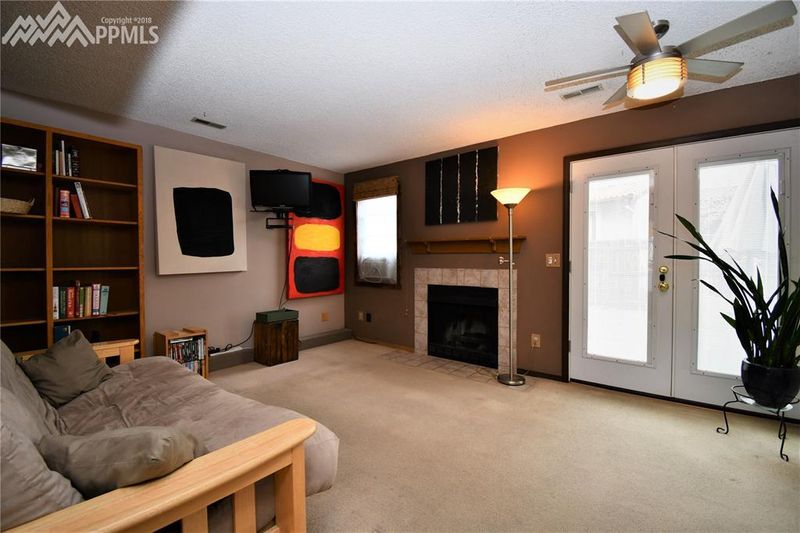 7516 Picacho Ct, Colorado Springs, CO 80920