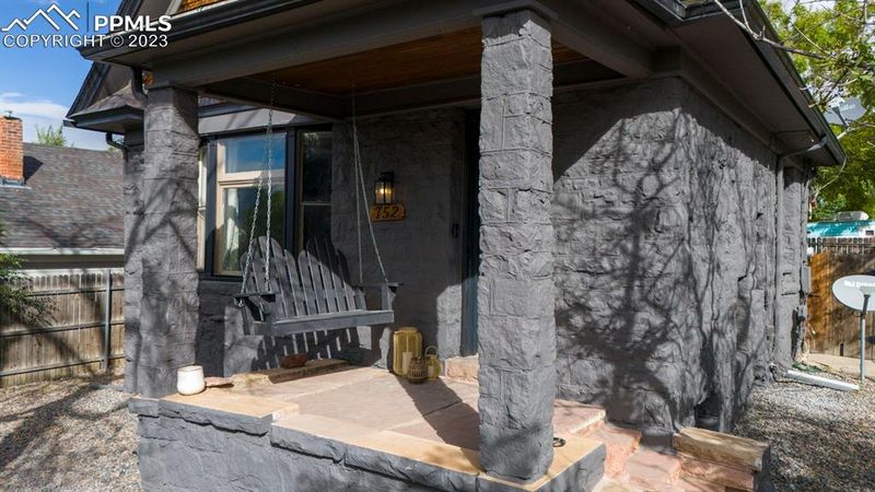 752 E Costilla St, Colorado Springs, CO 80903