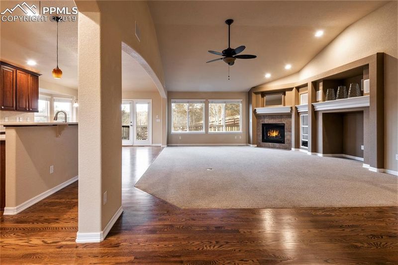 752 Coyote Willow Dr, Colorado Springs, CO 80921