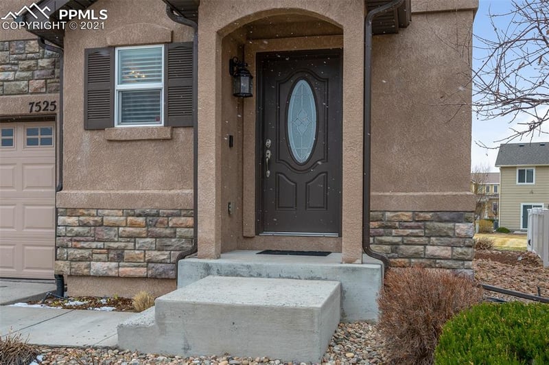7525 Stetson Highlands Dr, Colorado Springs, CO 80923