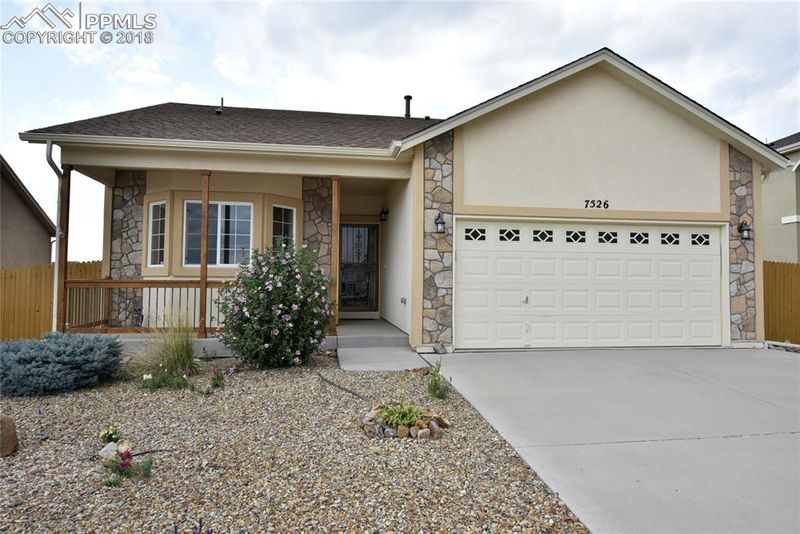 7526 Waterside Dr, Colorado Springs, CO 80925