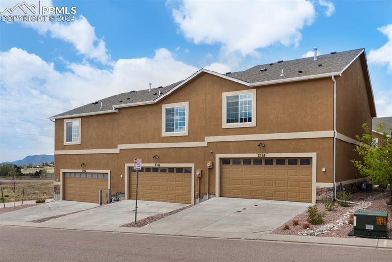 7528 Silver Larch Point, Colorado Springs, CO 80908