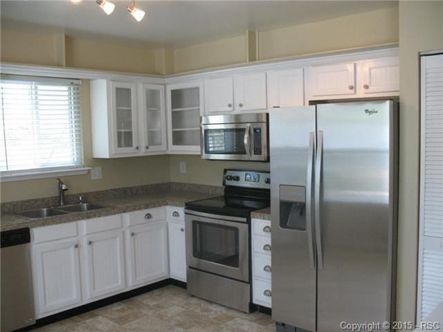 7530 Sunbeam Way, Colorado Springs, CO 80911