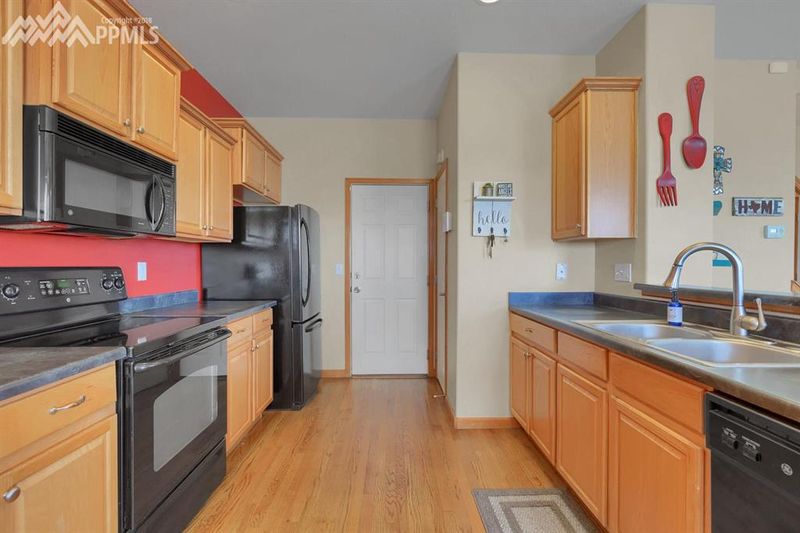 7533 Jaoul Point, Peyton, CO 80831