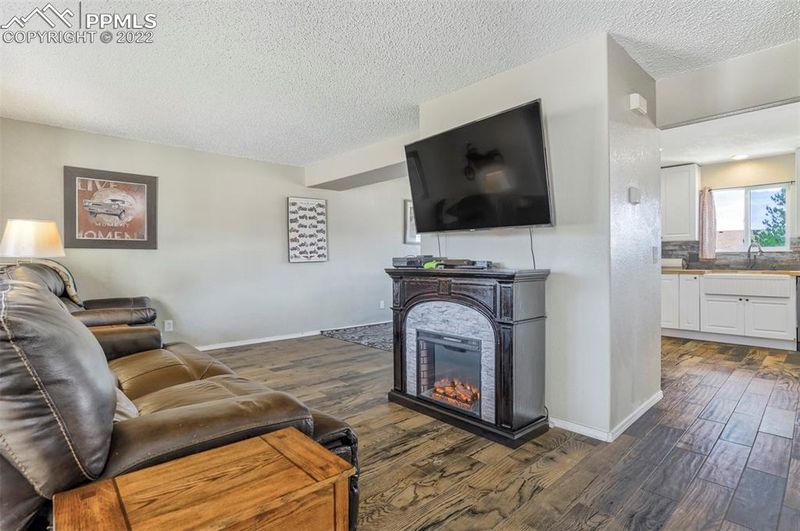 754 Daffodil St, Fountain, CO 80817