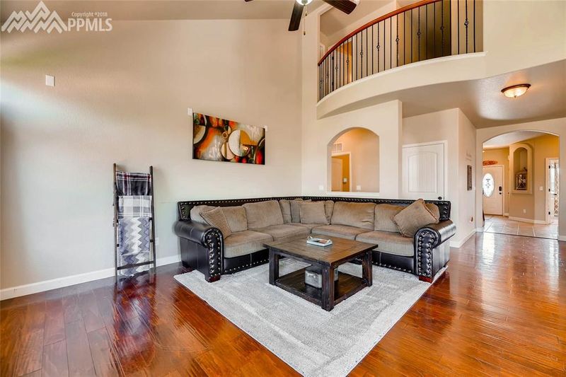 7544 Bonterra Ln, Colorado Springs, CO 80925