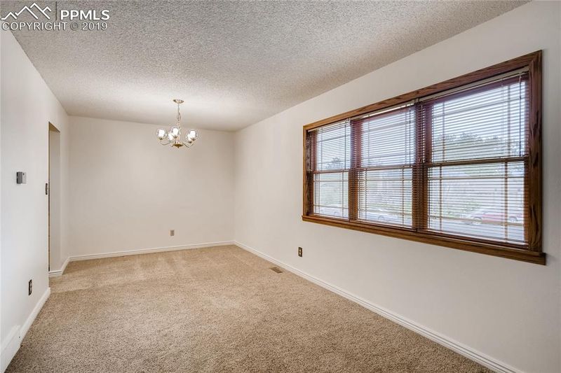7545 Vineland Trl, Colorado Springs, CO 80911