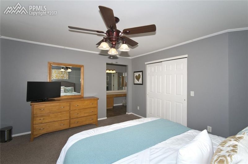 7547 Greenough Rd, Peyton, CO 80831