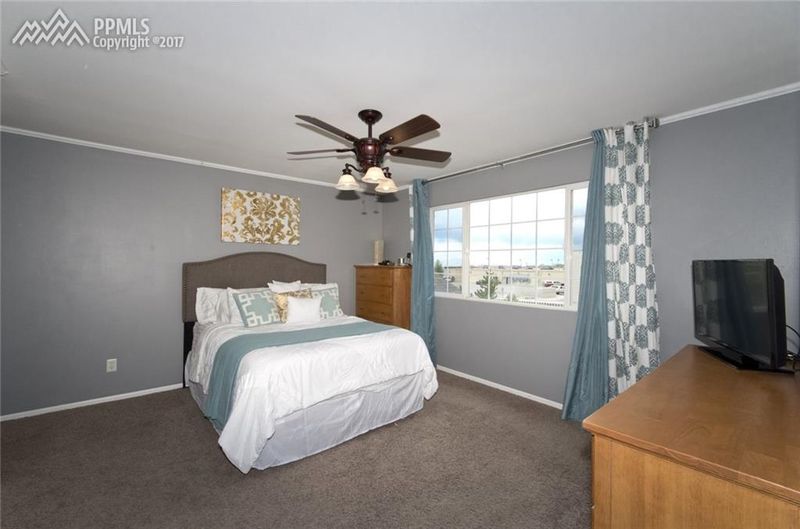7547 Greenough Rd, Peyton, CO 80831