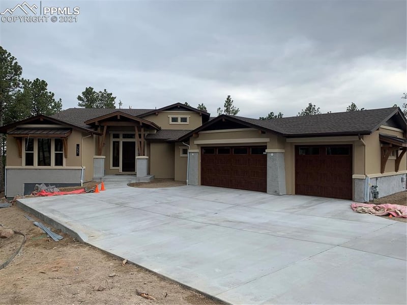 755 Stonewood Ct, Colorado Springs, CO 80132