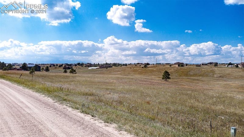 7550 Wilderness Dr, Colorado Springs, CO 80908