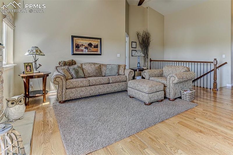 7562 Waterside Dr, Colorado Springs, CO 80925