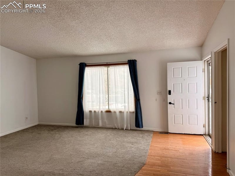 7565 Woody Creek Dr, Colorado Springs, CO 80911
