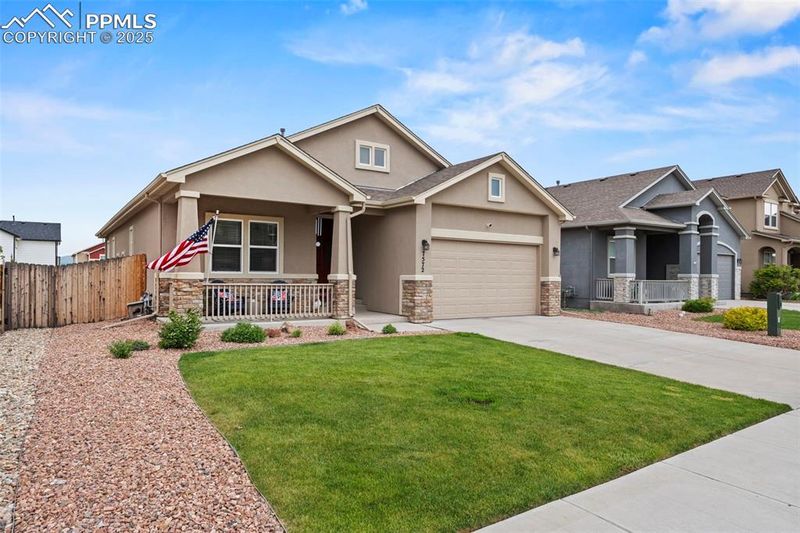 7572 Peachleaf Dr, Colorado Springs, CO 80925