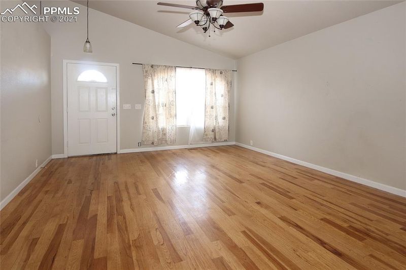 7575 Dobbs Dr, Fountain, CO 80817