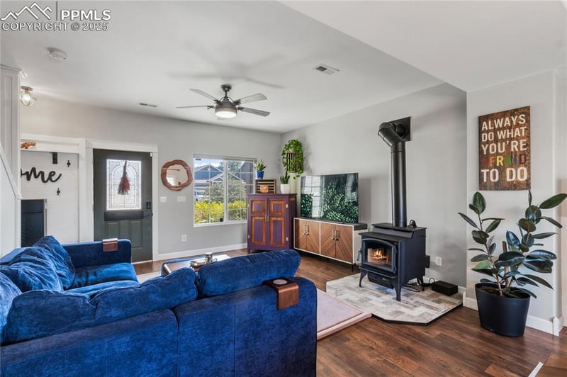 7577 Chasewood Loop, Colorado Springs, CO 80908