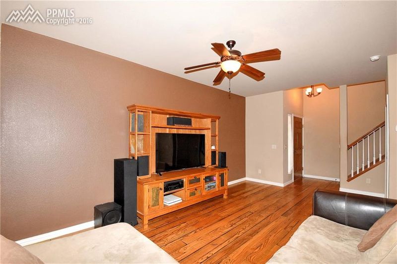 7578 Chasewood Loop, Colorado Springs, CO 80908