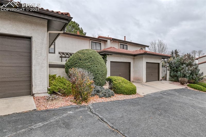 7582 Los Banos Ct, Colorado Springs, CO 80920