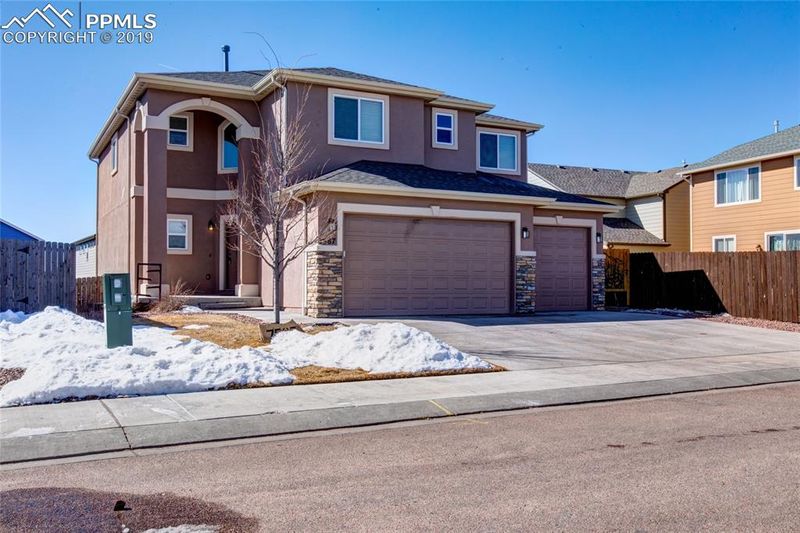 7587 Colorado Tech Dr, Colorado Springs, CO 80915
