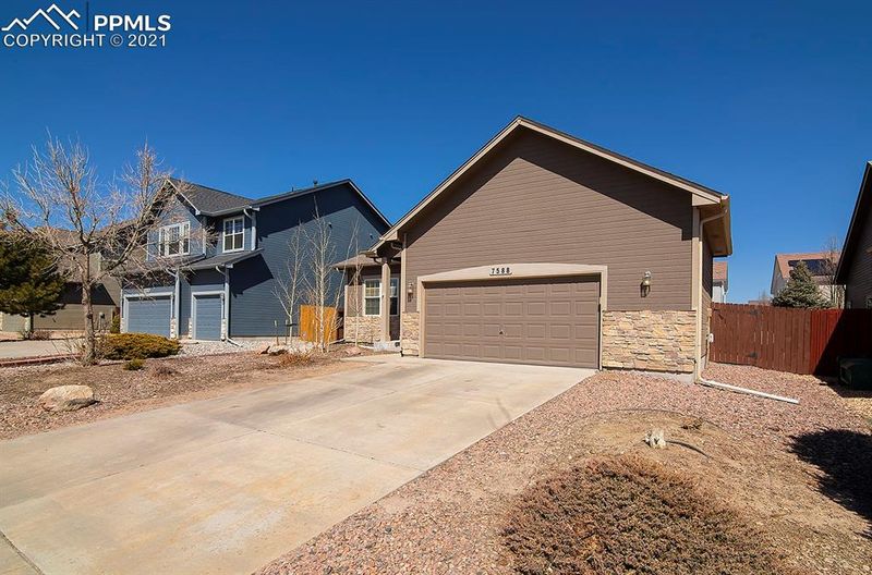 7588 Chenoa Ct, Colorado Springs, CO 80915
