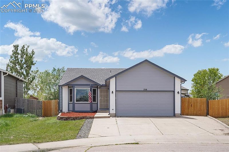 759 Memory Ln, Fountain, CO 80817