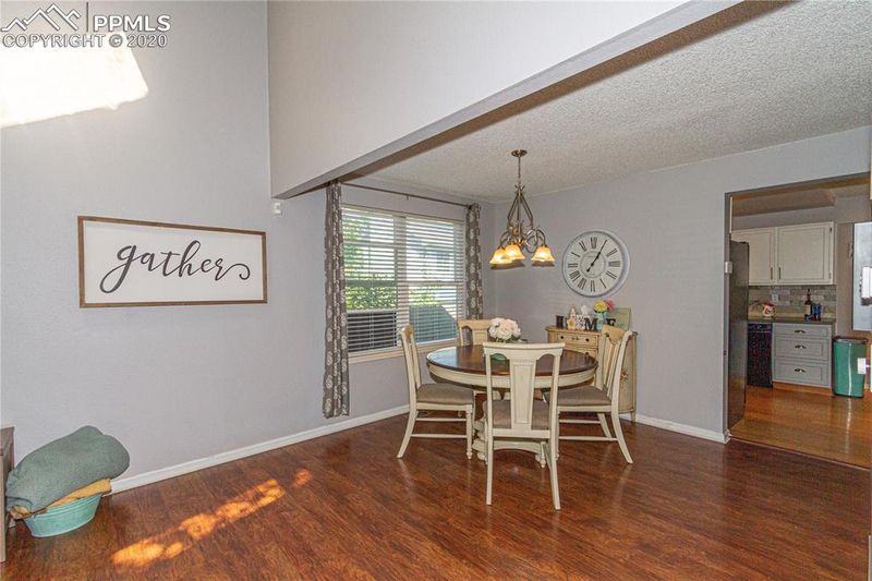 76 S Lindsey St, Castle Rock, CO 80104