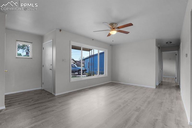 76 Rose Dr, Colorado Springs, CO 80911