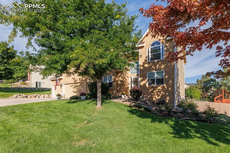 760 Herbglen Ct, Colorado Springs, CO 80906