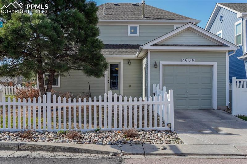 7604 Firehawk Ln, Colorado Springs, CO 80923