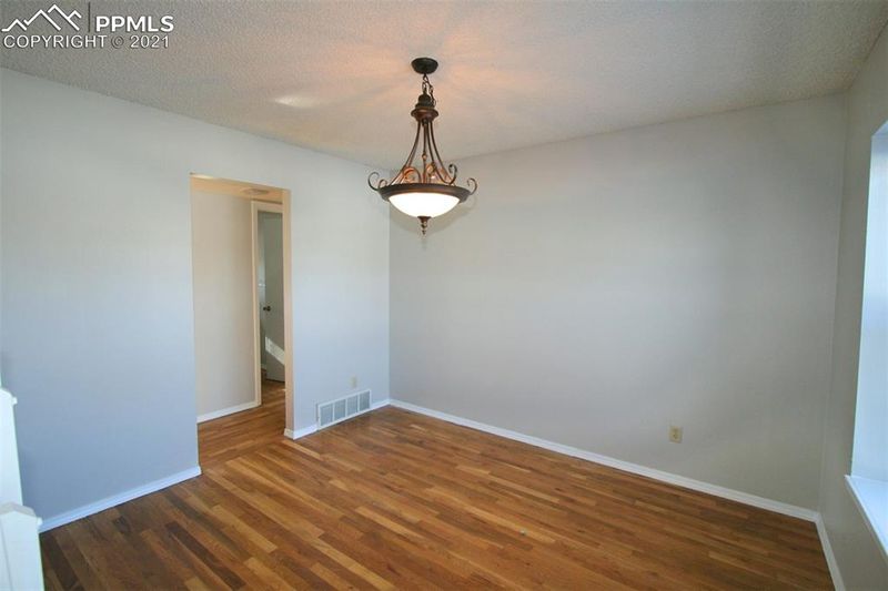 7605 Cavalier Ct, Colorado Springs, CO 80920