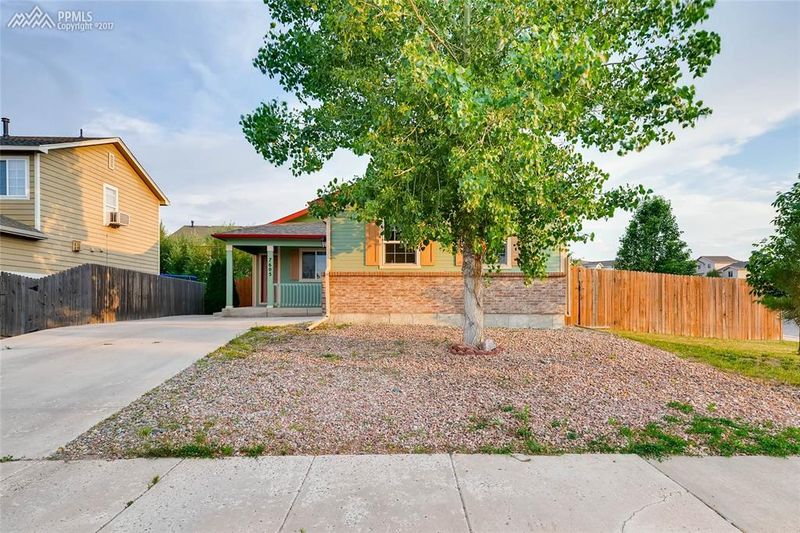 7605 Sistine Ln, Fountain, CO 80817
