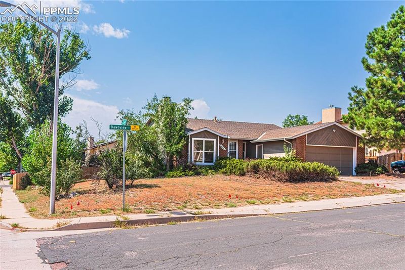 7610 Dawnview Ct, Colorado Springs, CO 80920