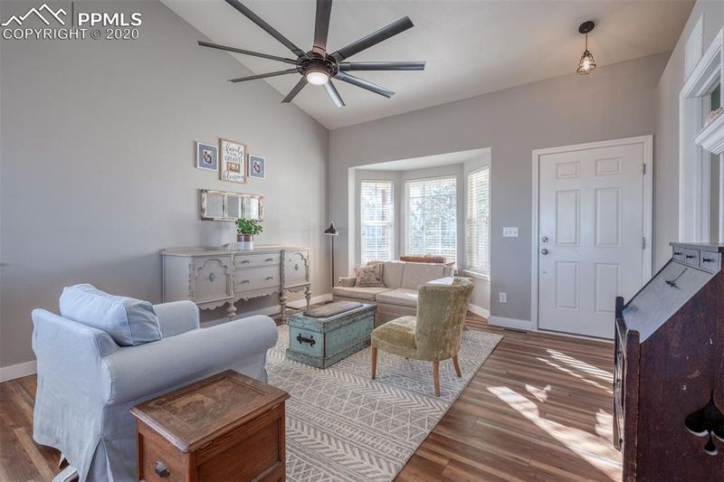 7611 Sailwind Dr, Colorado Springs, CO 80925