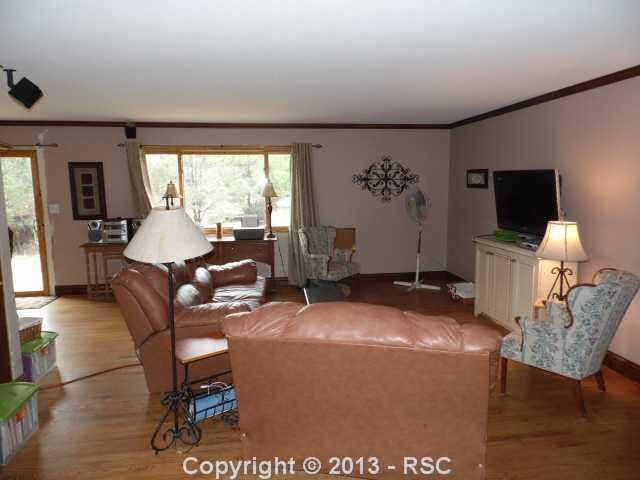 7616 Thunderbird Ln, Colorado Springs, CO 80919