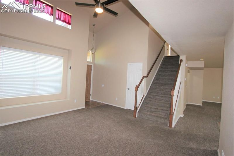 7617 Desert Wind Dr, Colorado Springs, CO 80923