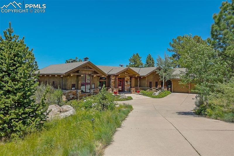 762 Valderrama Ct, Castle Rock, CO 80108