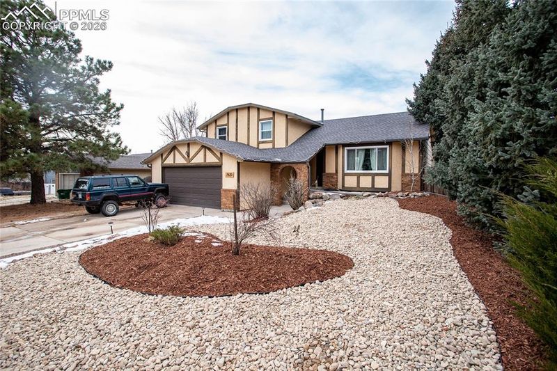 7620 Dawnview Ct, Colorado Springs, CO 80920