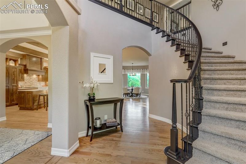 7620 Winding Oaks Dr, Colorado Springs, CO 80919