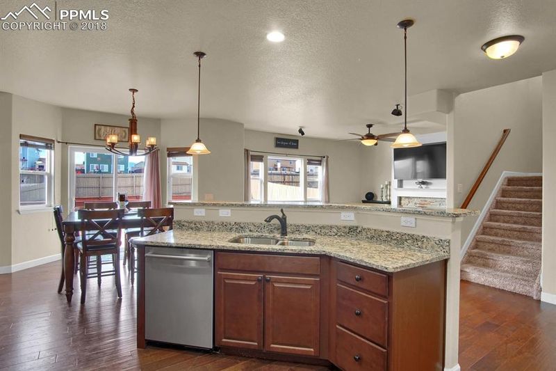 7630 Dutch Loop, Colorado Springs, CO 80925